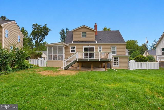 4021 MAPLE ST, Fairfax, VA 22030