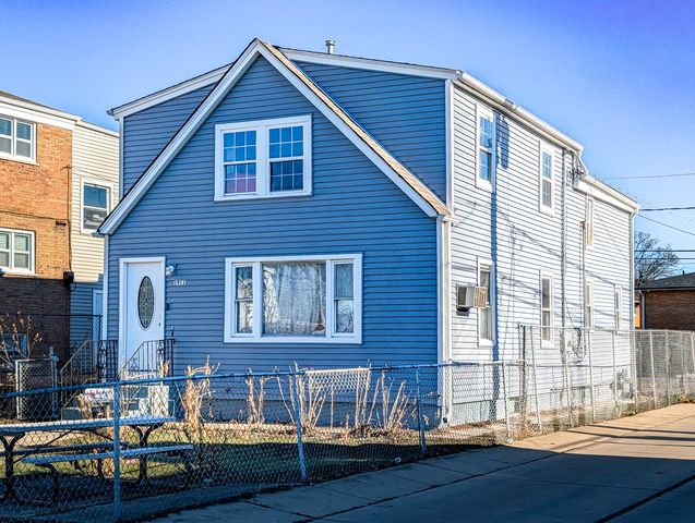 1911 N 19th Avenue, Melrose Park, IL 60160