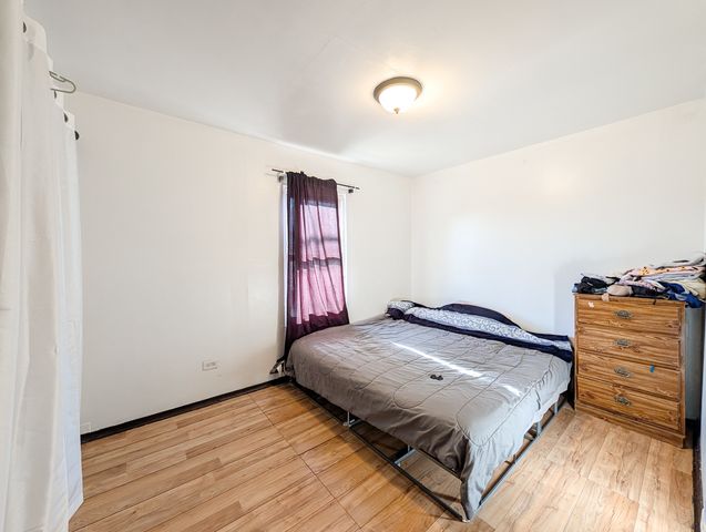 1911 N 19th Avenue, Melrose Park, IL 60160