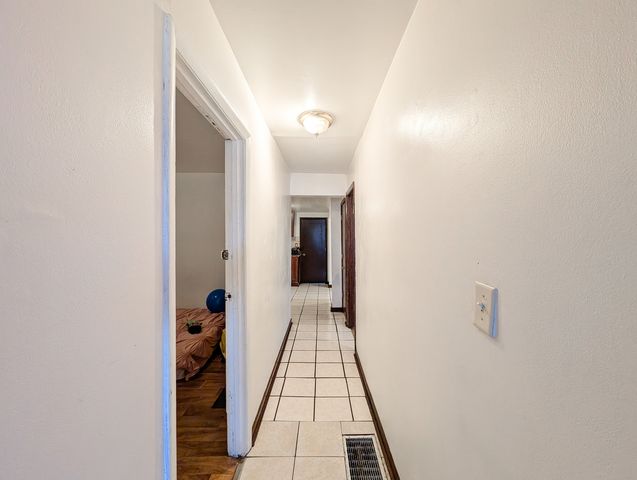 1911 N 19th Avenue, Melrose Park, IL 60160