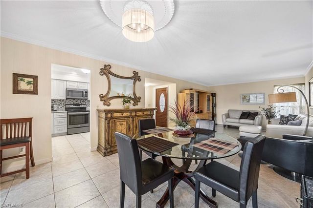 3195 Boca Ciega DR C10, Naples, FL 34112