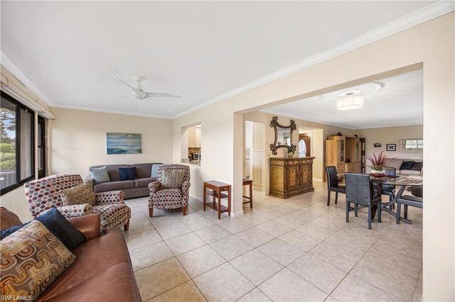 3195 Boca Ciega DR C10, Naples, FL 34112