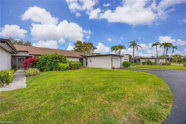 3195 Boca Ciega DR C10, Naples, FL 34112