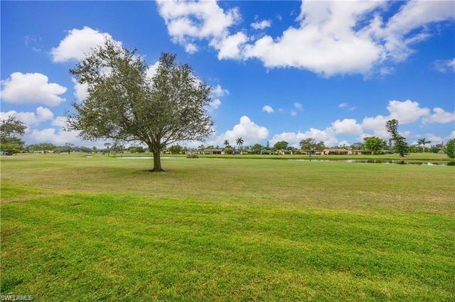 3195 Boca Ciega DR C10, Naples, FL 34112