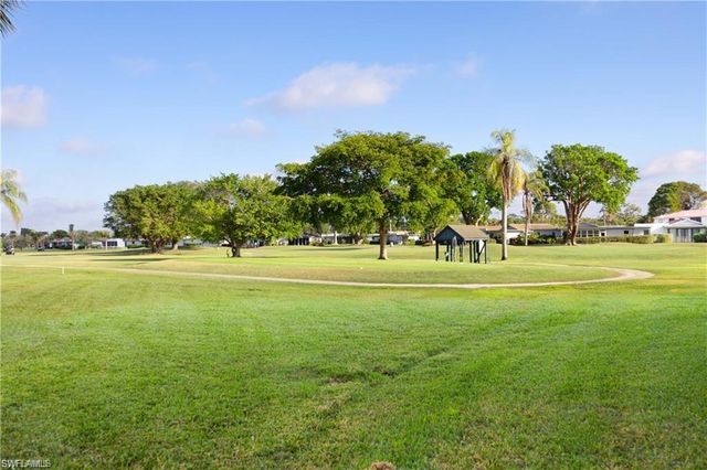 3195 Boca Ciega DR C10, Naples, FL 34112