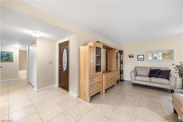3195 Boca Ciega DR C10, Naples, FL 34112