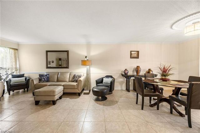 3195 Boca Ciega DR C10, Naples, FL 34112