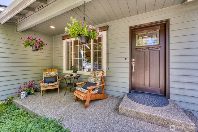 12915 60th Avenue Ct NW, Gig Harbor, WA 98332