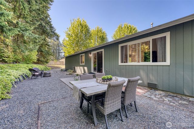 12915 60th Avenue Ct NW, Gig Harbor, WA 98332