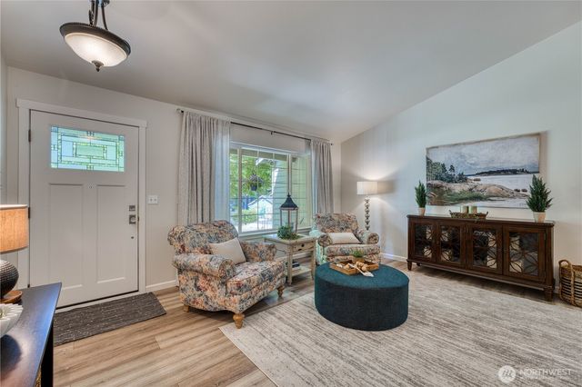 12915 60th Avenue Ct NW, Gig Harbor, WA 98332
