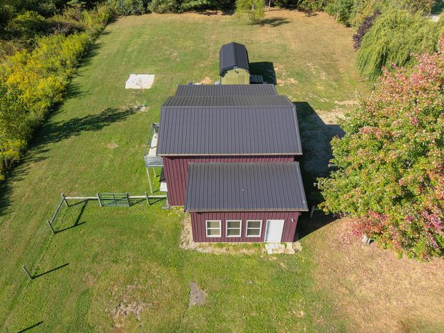 18245 Waterford Road, Fredericktown, OH 43019