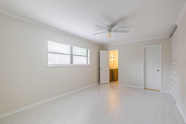 12807 Westleigh Drive, Houston, TX 77077
