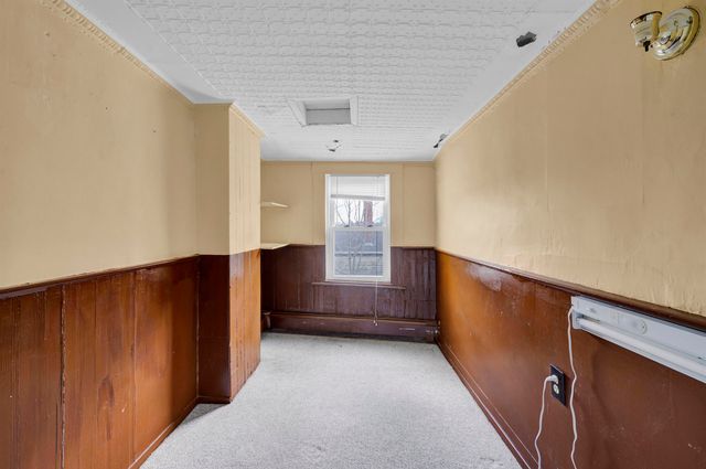 357 Maplewood Avenue, Portsmouth, NH 03801