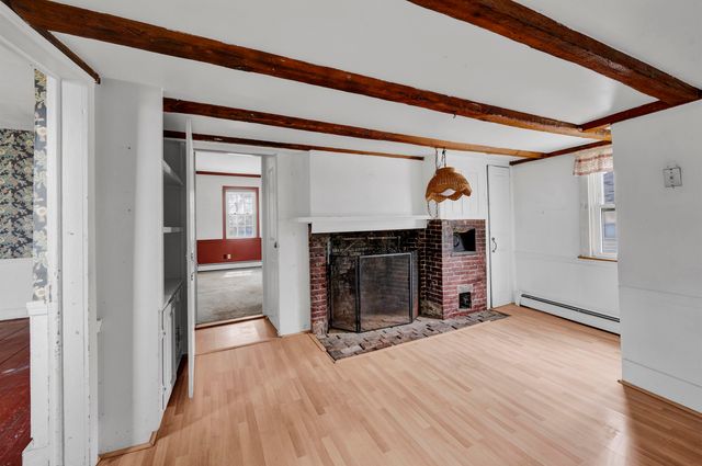 357 Maplewood Avenue, Portsmouth, NH 03801
