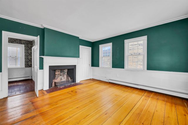 357 Maplewood Avenue, Portsmouth, NH 03801