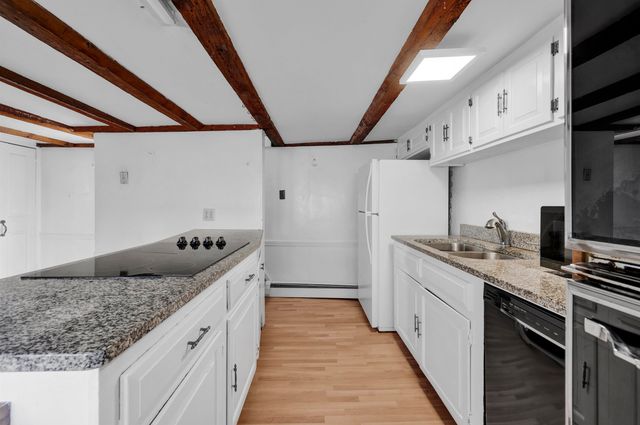 357 Maplewood Avenue, Portsmouth, NH 03801