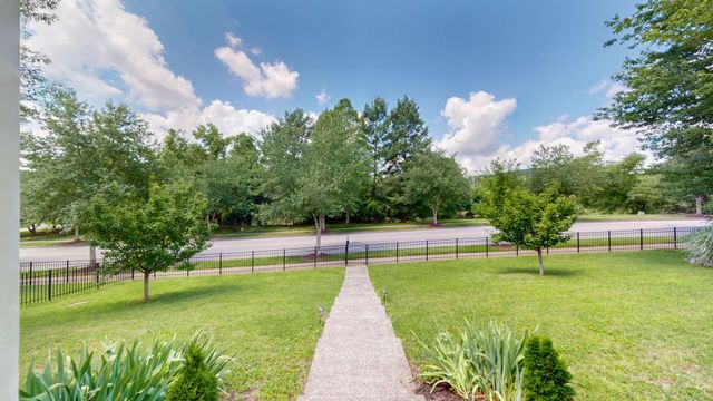 1018 Market St, Franklin, TN 37067