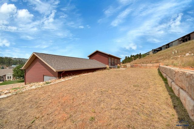 5920 BENDT DR, Rapid City, SD 57702