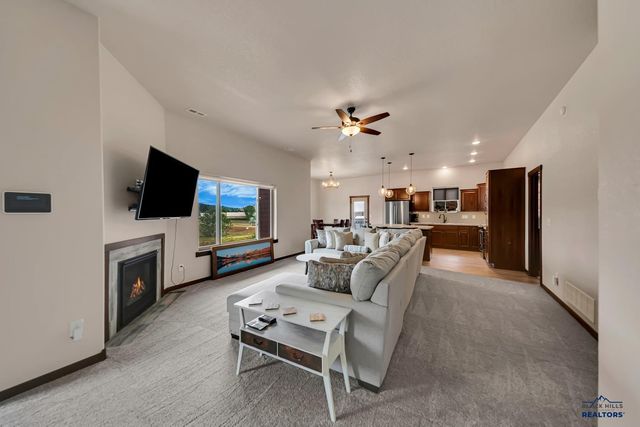 5920 BENDT DR, Rapid City, SD 57702