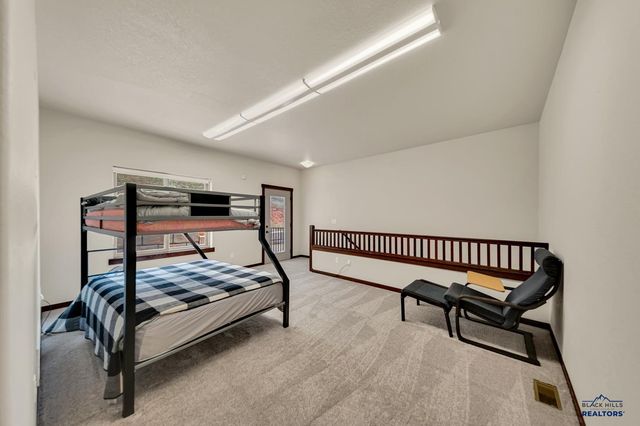5920 BENDT DR, Rapid City, SD 57702