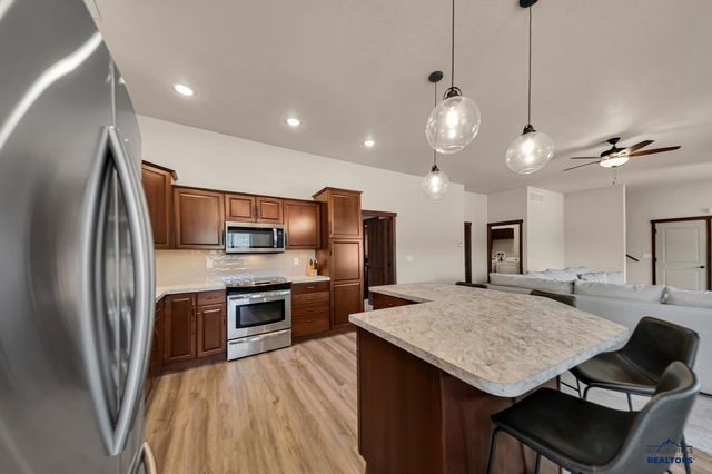 5920 BENDT DR, Rapid City, SD 57702