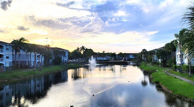 150 NW 96th Ave 9210, Pembroke Pines, FL 33024