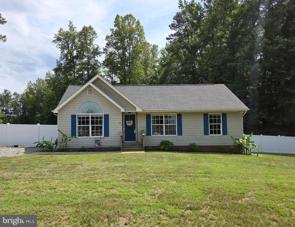 102 INDEPENDENCE DR, Ruther Glen, VA 22546