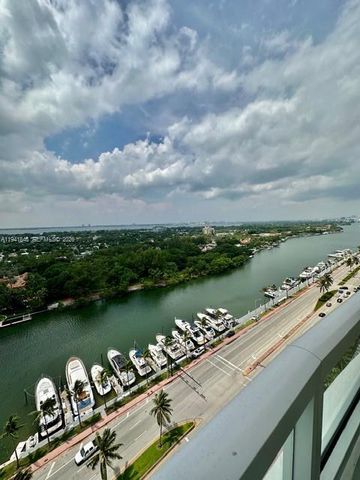 4401 Collins Ave 1817, Miami Beach, FL 33140