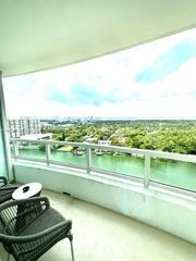 4401 Collins Ave 1817, Miami Beach, FL 33140