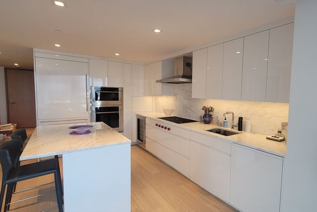 150 Seaport Blvd 9F, Boston, MA 02210