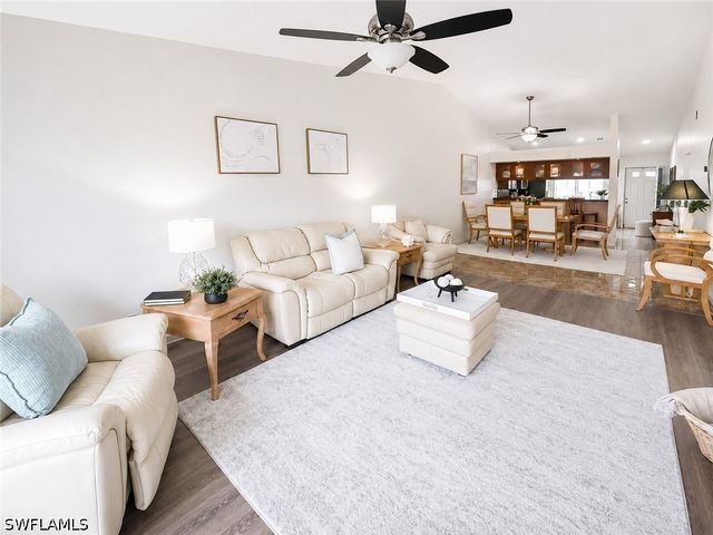 3420 Frosty WAY 4902, Naples, FL 34112