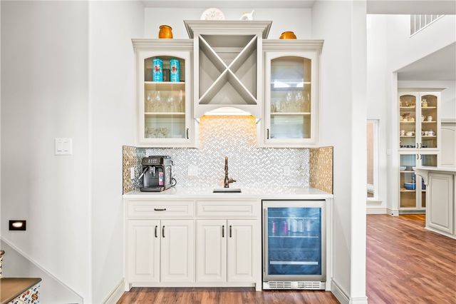 129 Bikini Dr, Port Aransas, TX 78373