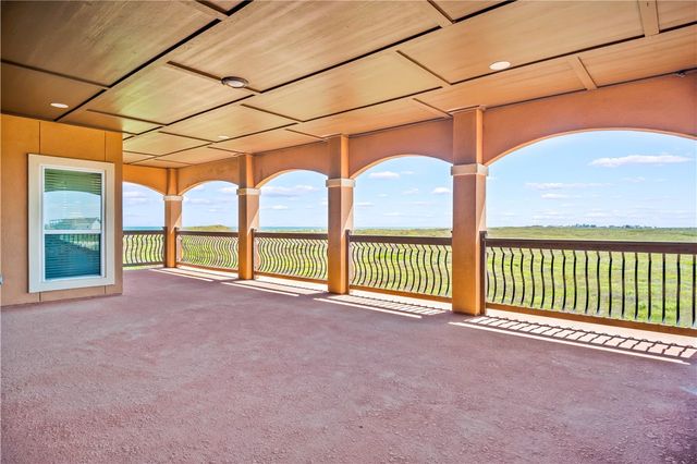 129 Bikini Dr, Port Aransas, TX 78373