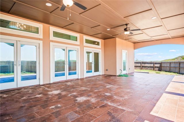 129 Bikini Dr, Port Aransas, TX 78373