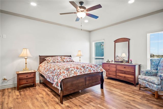 129 Bikini Dr, Port Aransas, TX 78373