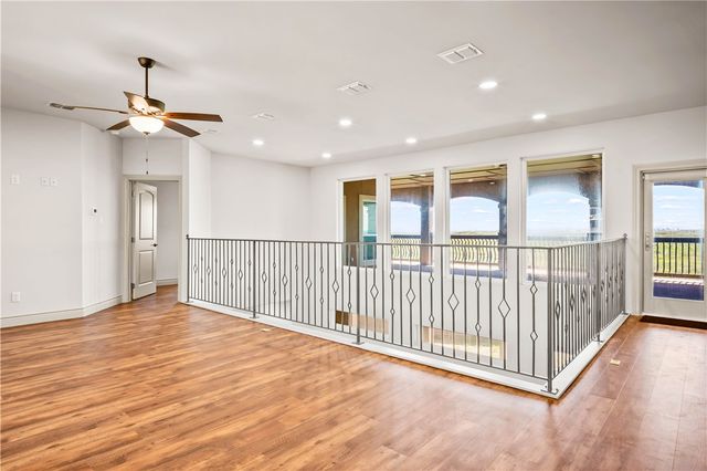 129 Bikini Dr, Port Aransas, TX 78373