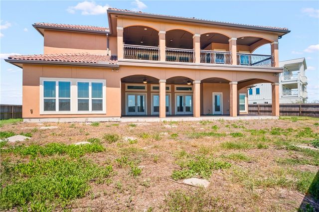 129 Bikini Dr, Port Aransas, TX 78373