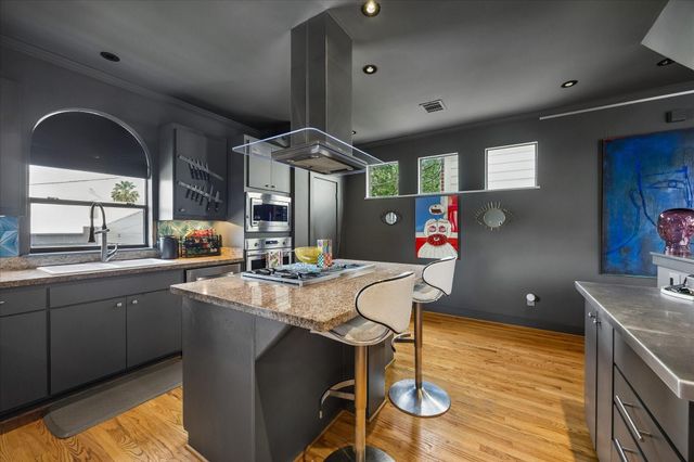 5201 Cornish Street, Houston, TX 77007