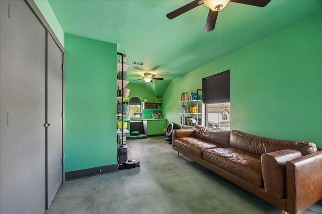 5201 Cornish Street, Houston, TX 77007