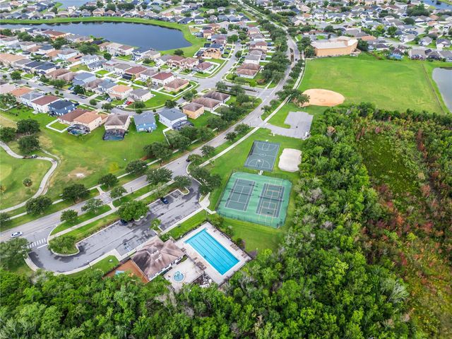 2405 CEDARFIELD LANE, Kissimmee, FL 34744