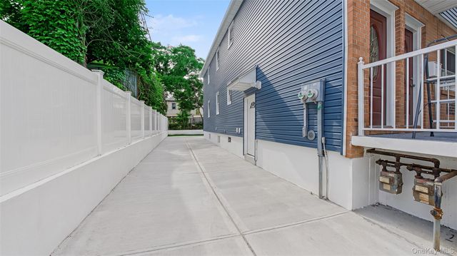 10824 164th Street, Jamaica, NY 11433