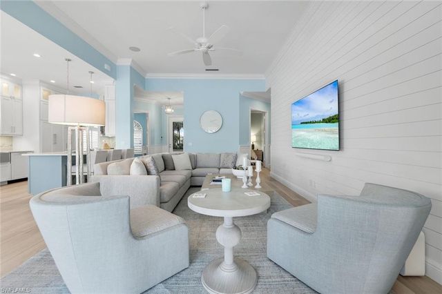 3787 Whidbey WAY, Naples, FL 34119