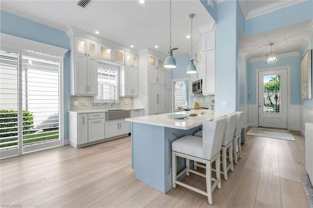 3787 Whidbey WAY, Naples, FL 34119