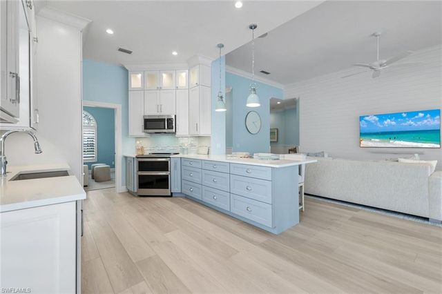 3787 Whidbey WAY, Naples, FL 34119