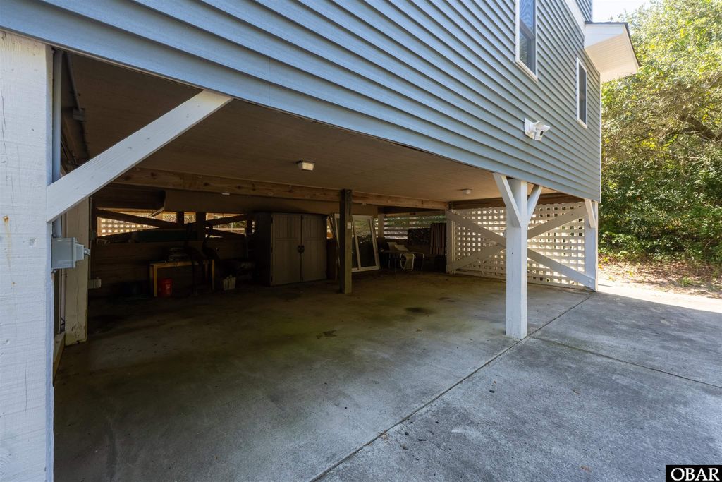 Image 36 of property listing at 15 Ocean View Loop, Southern Shores, NC 27949