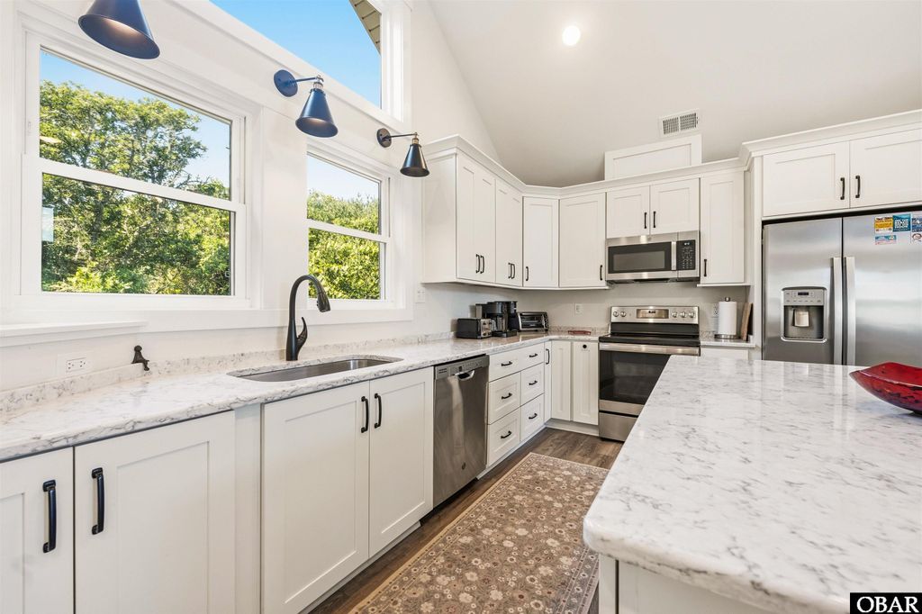 Image 40 of property listing at 15 Ocean View Loop, Southern Shores, NC 27949