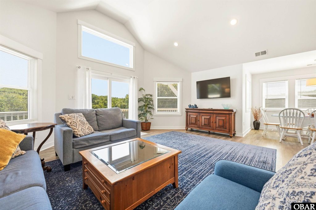 Image 46 of property listing at 15 Ocean View Loop, Southern Shores, NC 27949