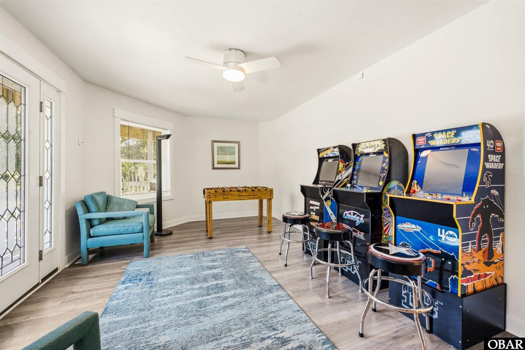Image 60 of property listing at 15 Ocean View Loop, Southern Shores, NC 27949