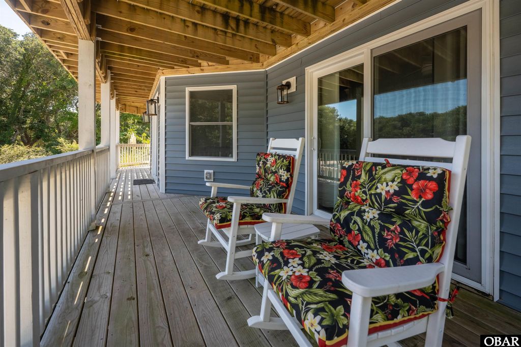 Image 63 of property listing at 15 Ocean View Loop, Southern Shores, NC 27949