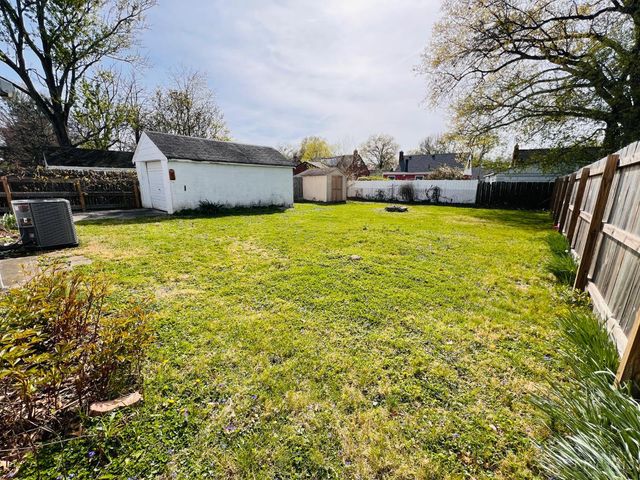7905 Plainfield Road, Deer Park, OH 45236